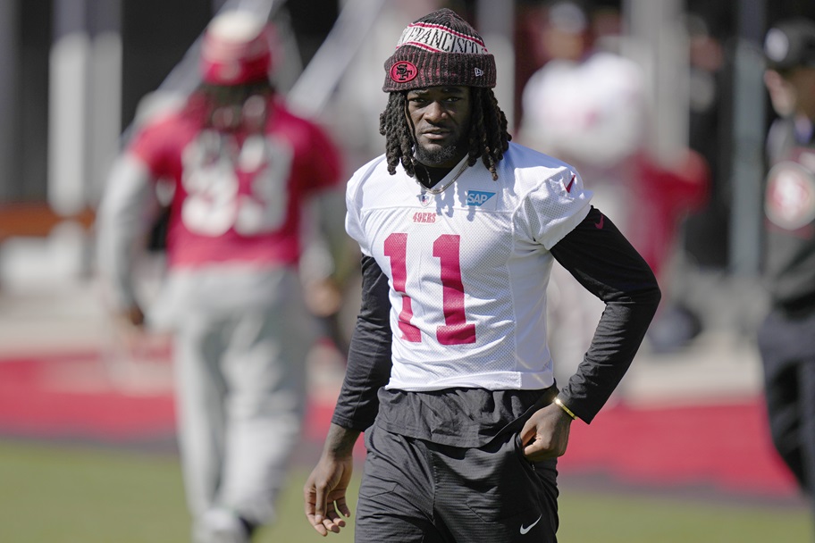 Brandon Aiyuk practices before Super Bowl 58