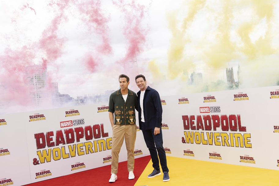 Ryan Reynolds and Hugh Jackman pose for Deadpool and Wolverine